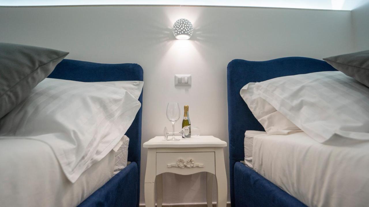 Dimora Fantasia Charme B&B バーリ エクステリア 写真