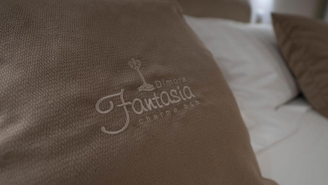 Dimora Fantasia Charme B&B バーリ エクステリア 写真