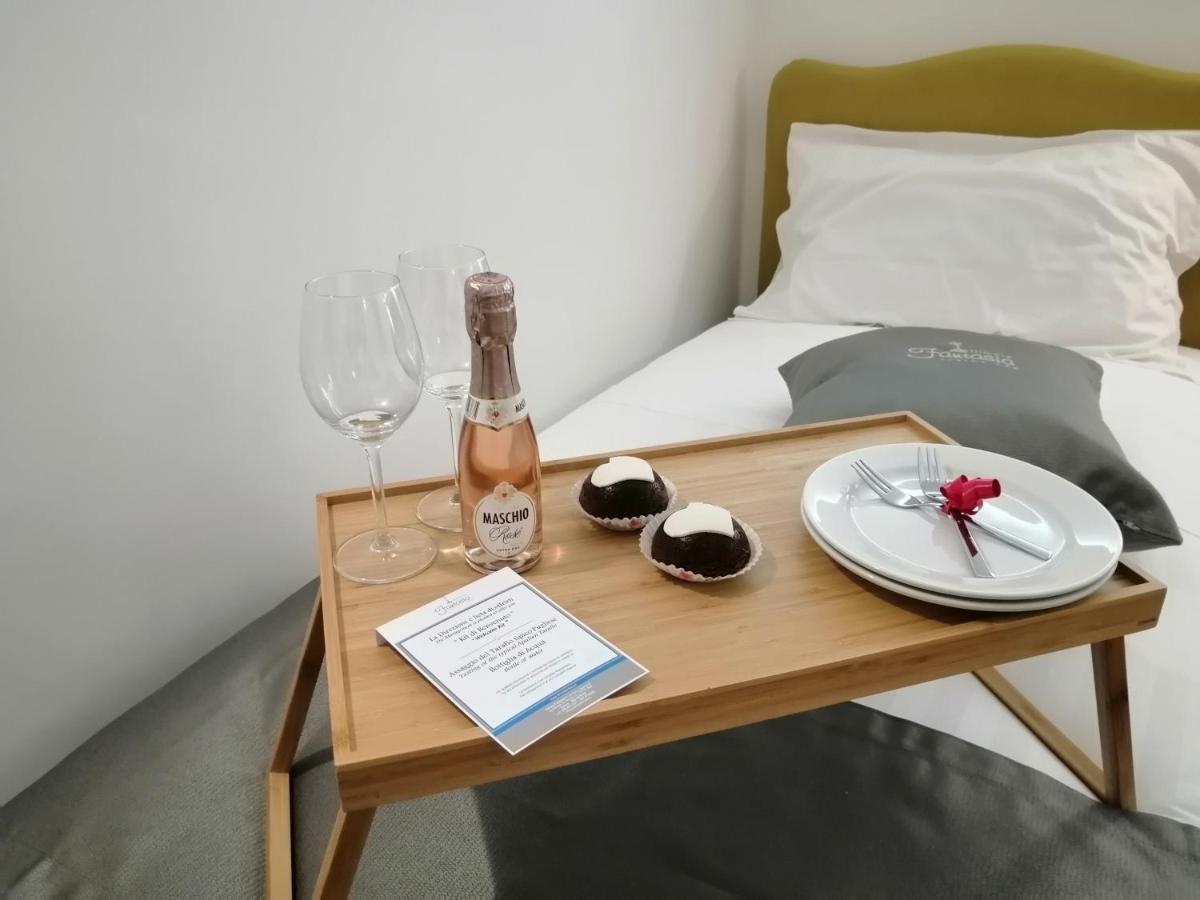 Dimora Fantasia Charme B&B バーリ エクステリア 写真